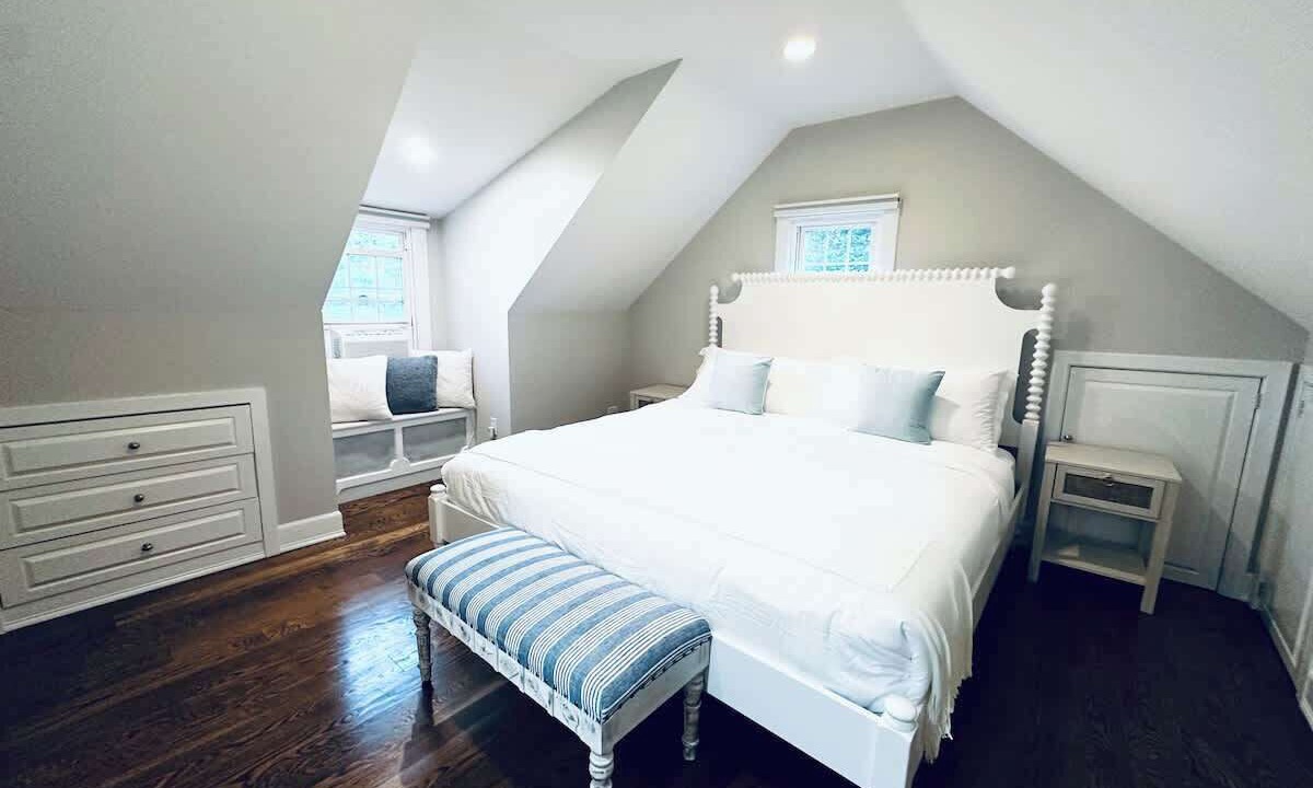 Photo of Bedroom in Norwalk