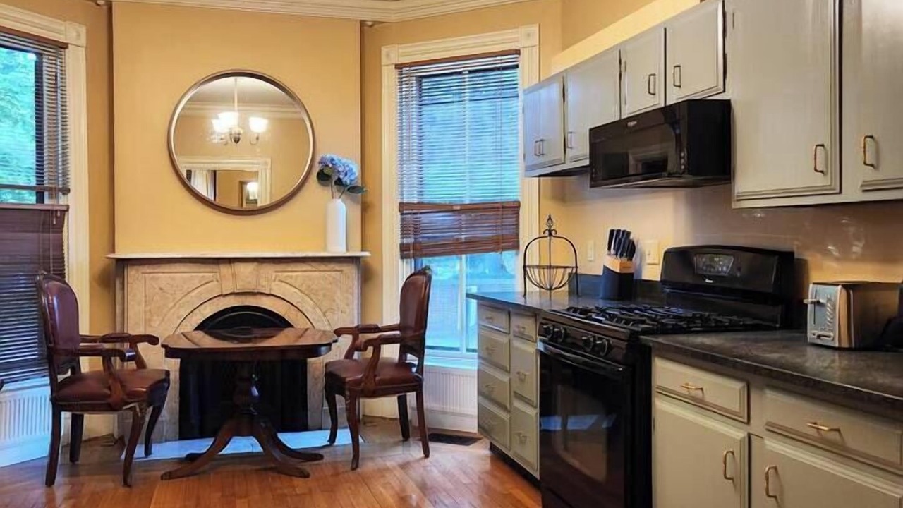 Photo of Kitchen in College Hill