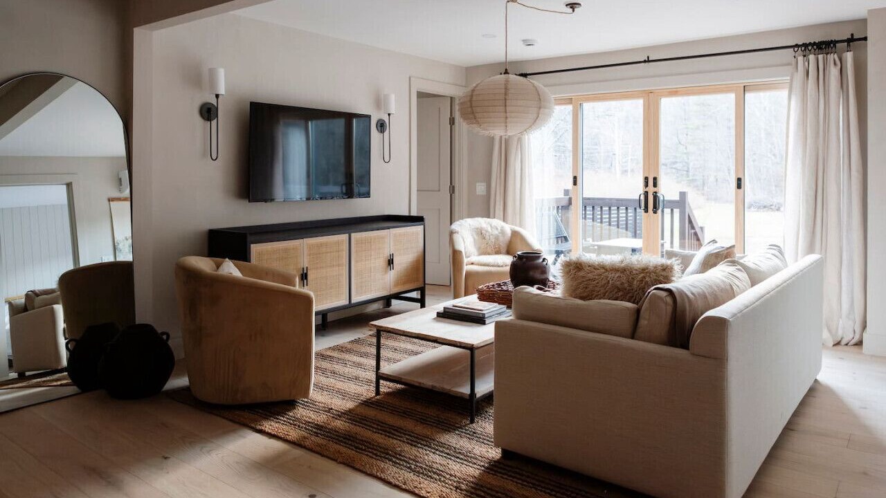 Photo of Livingroom in Phoenicia
