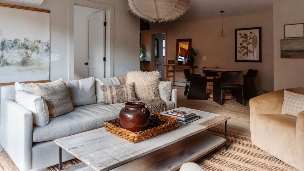 Photo of Livingroom in Phoenicia