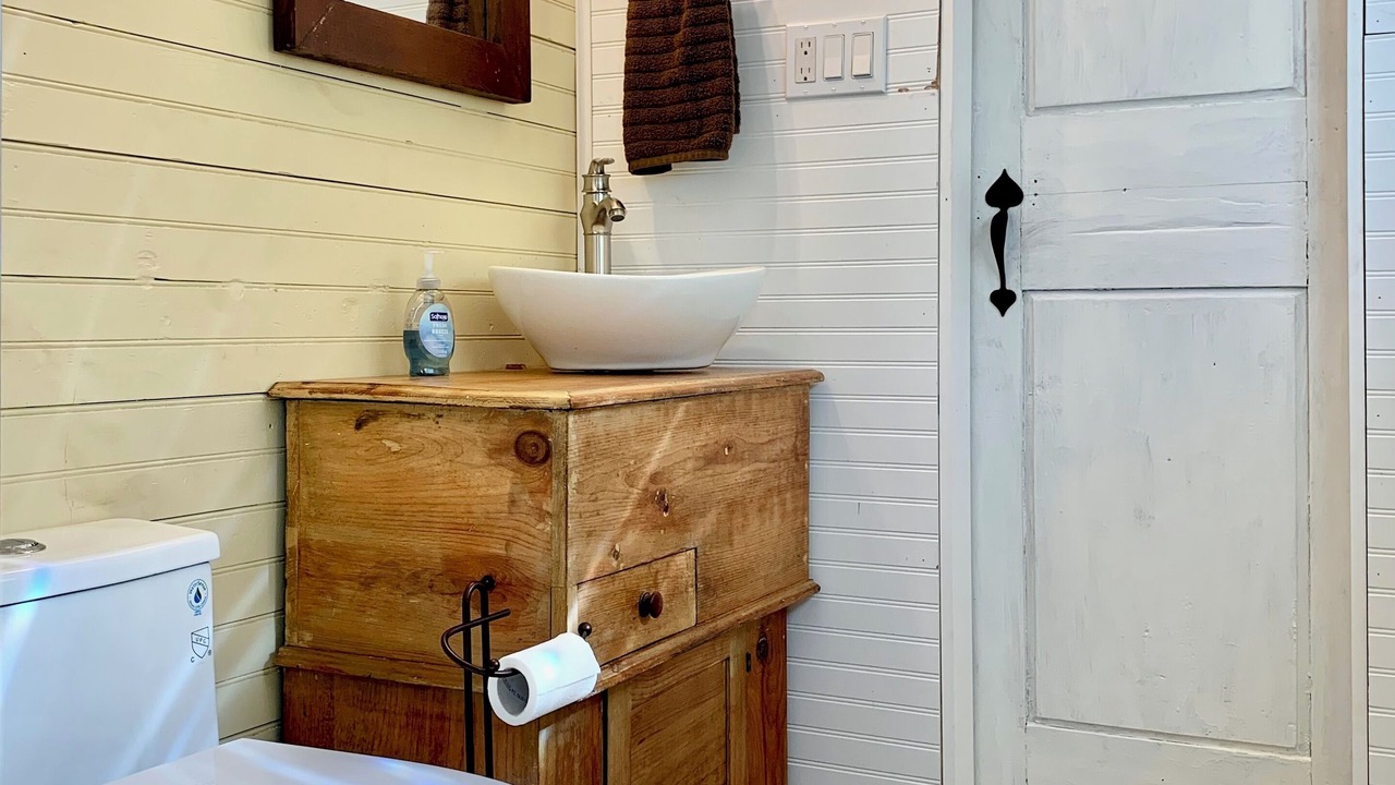Photo of Bathroom in Sandwich
