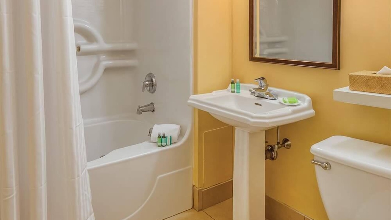 Photo of Bathroom in The Point