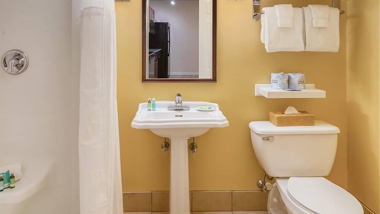 Photo of Bathroom in The Point