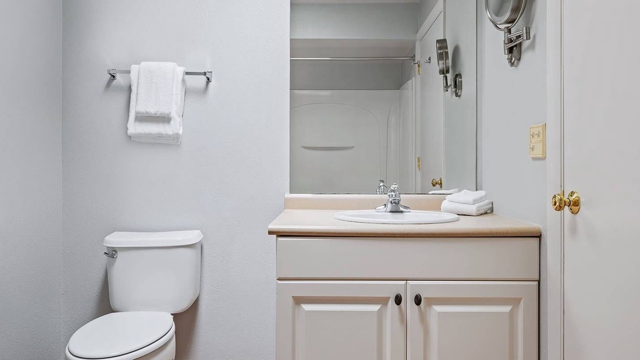 Photo of Bathroom in Jamestown