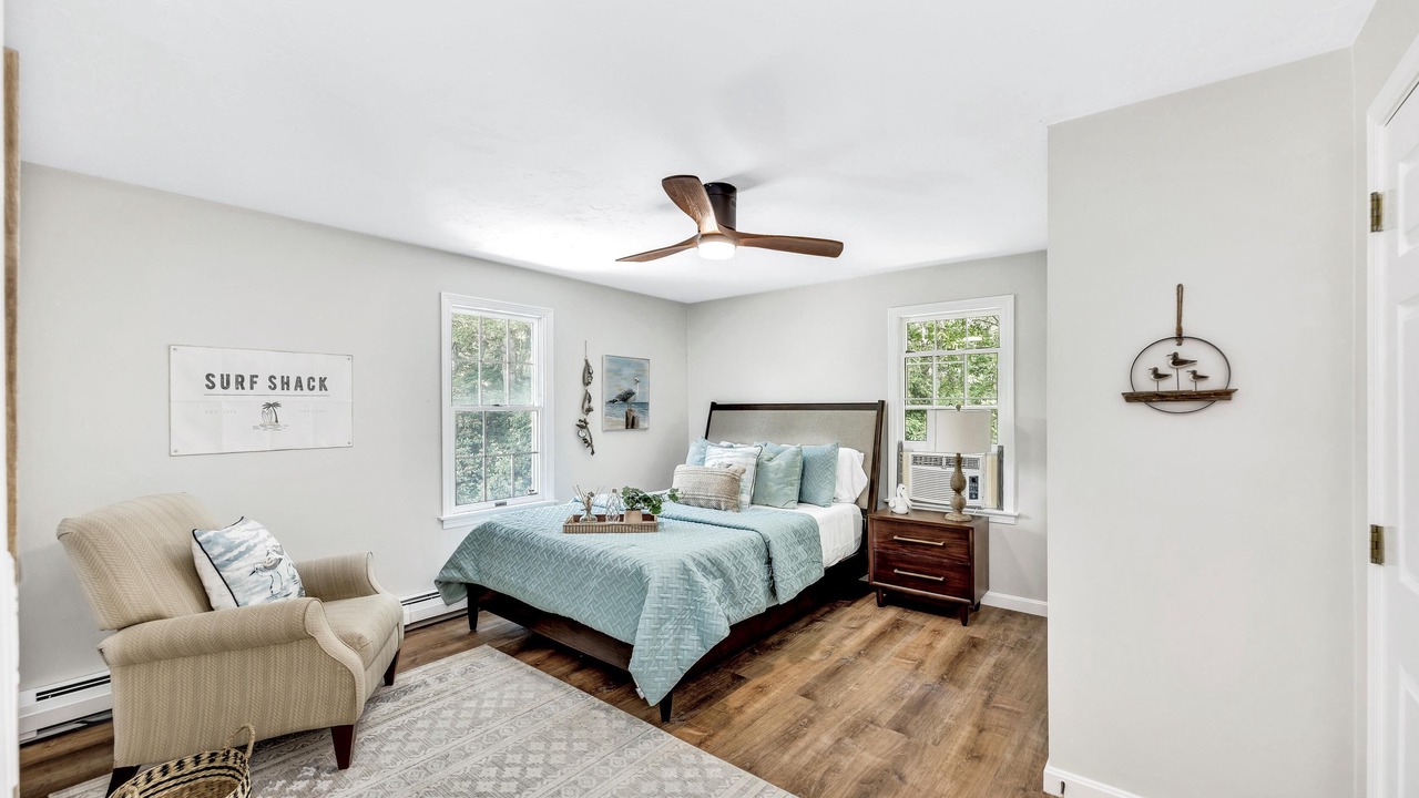 Photo of Bedroom in Cummaquid