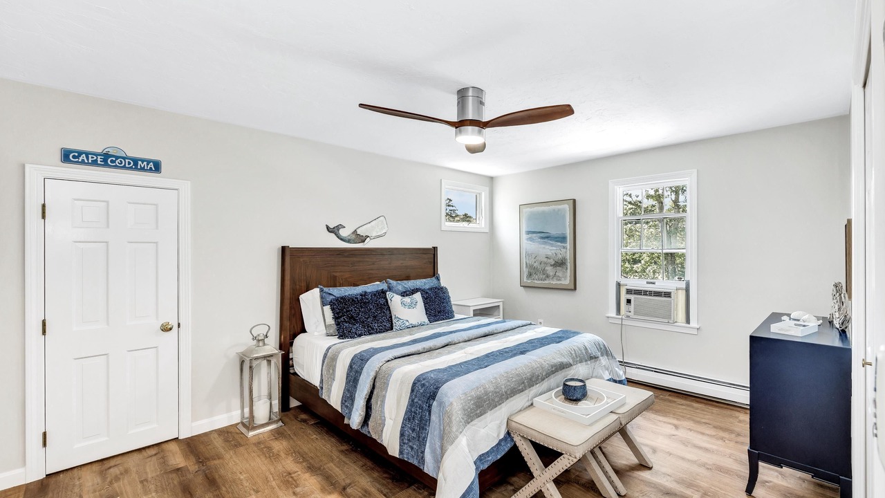 Photo of Bedroom in Cummaquid