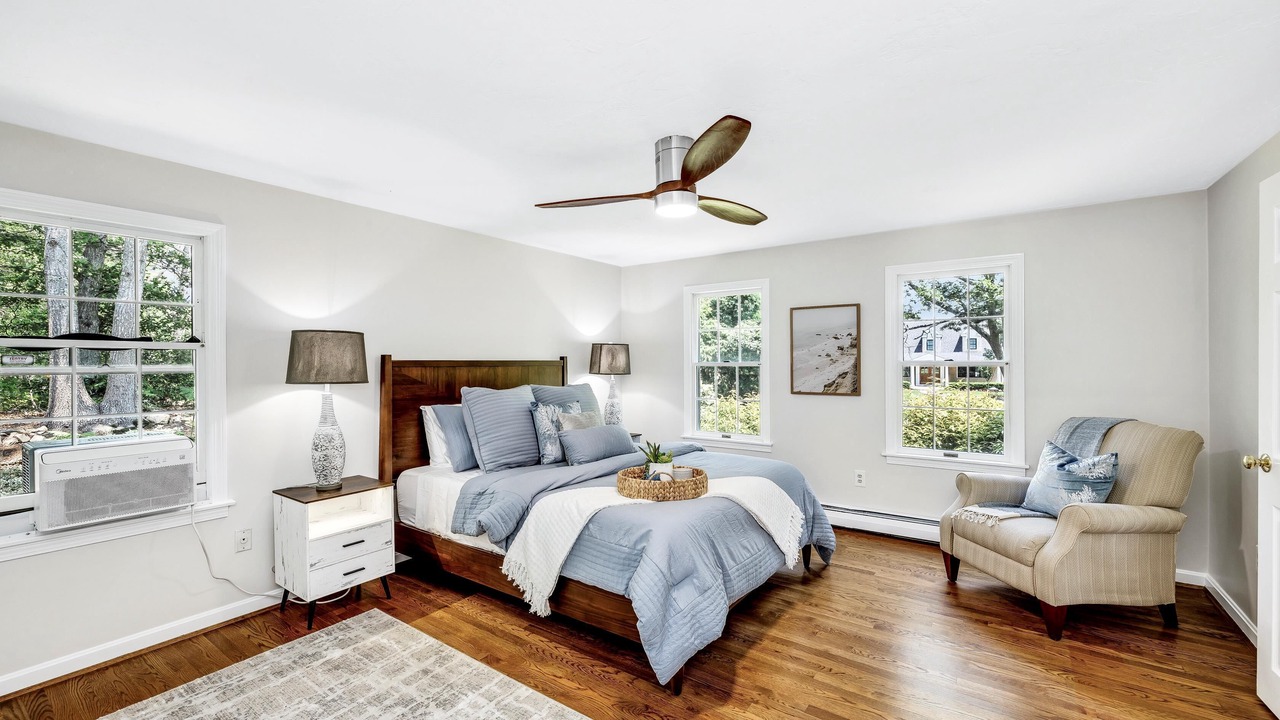 Photo of Bedroom in Cummaquid