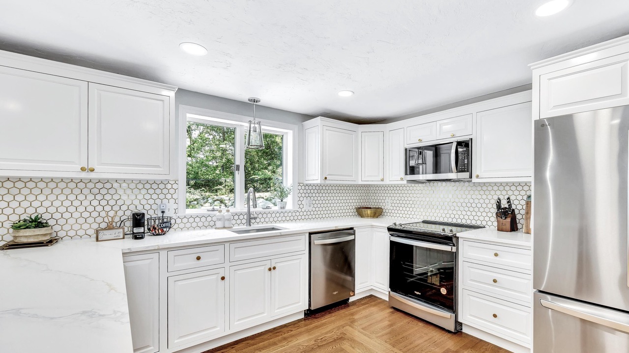 Photo of Kitchen in Cummaquid