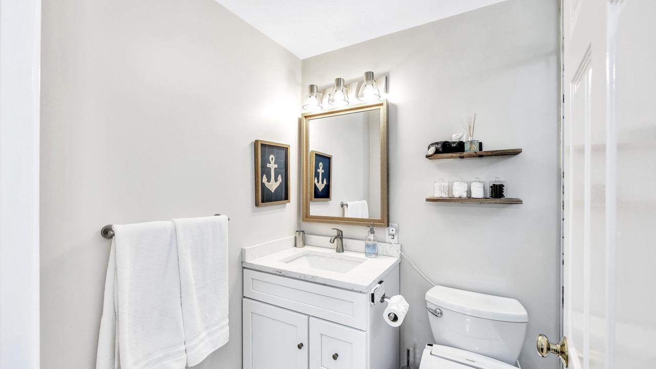 Photo of Bathroom in Cummaquid