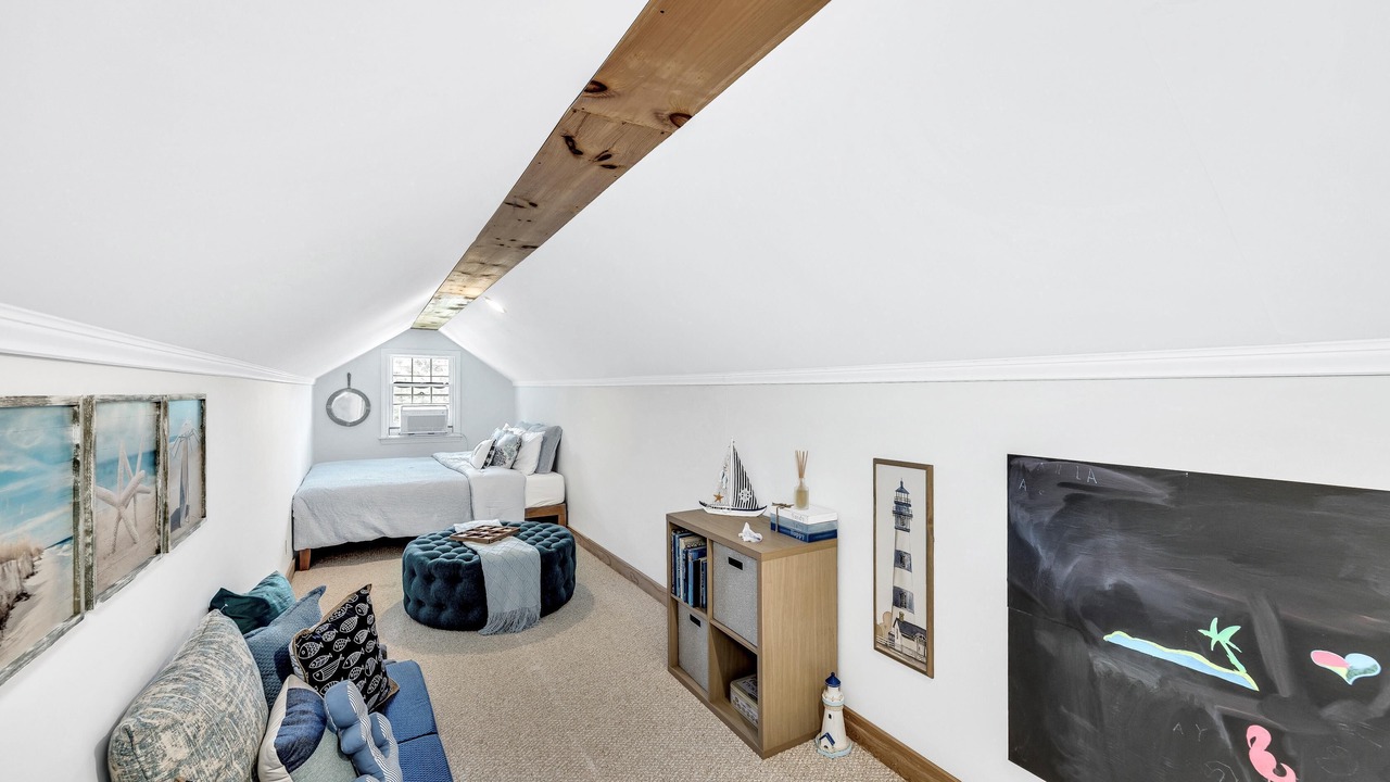 Photo of Bedroom in Cummaquid