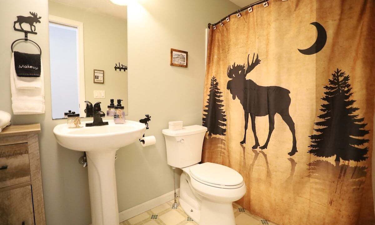 Photo of Bathroom in Campton