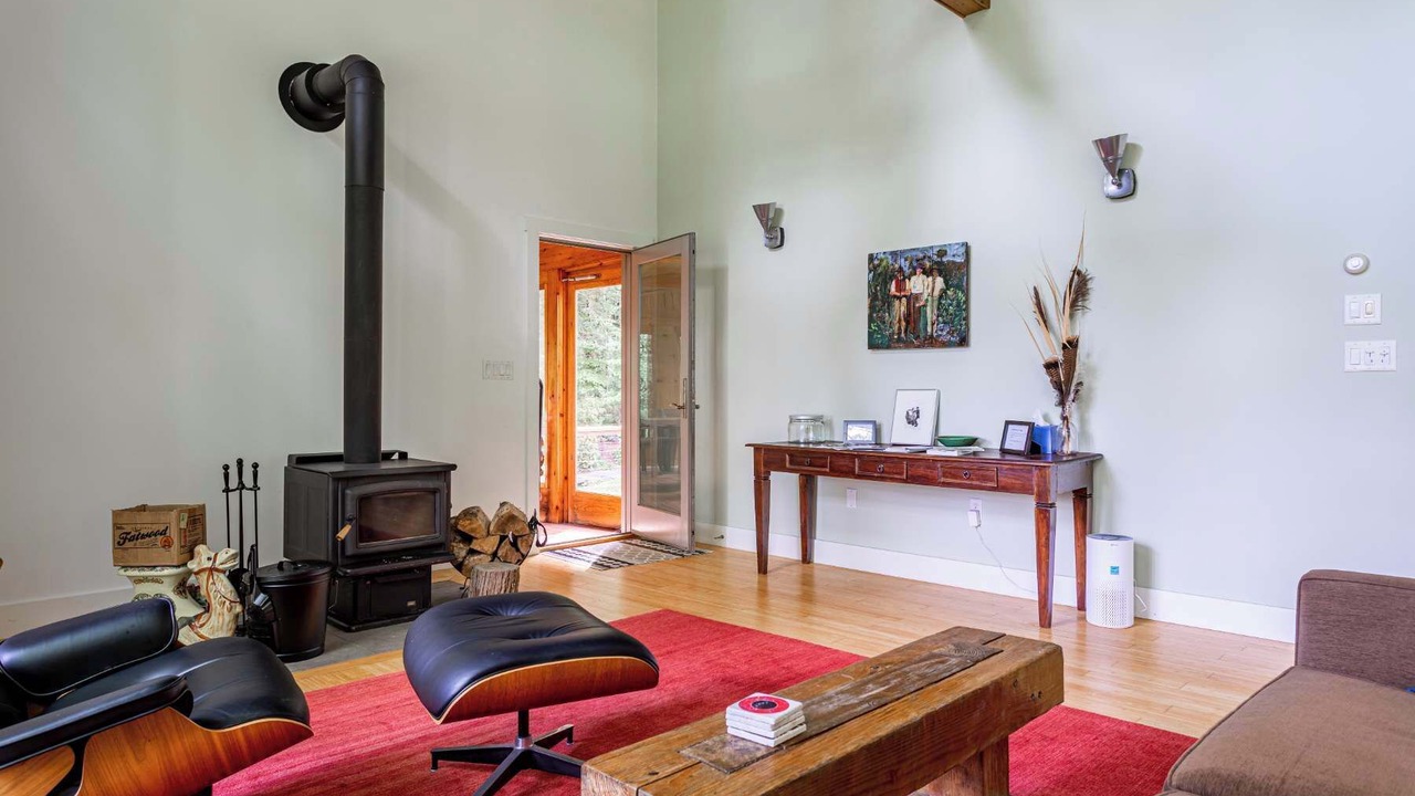 Photo of Livingroom in New Marlborough