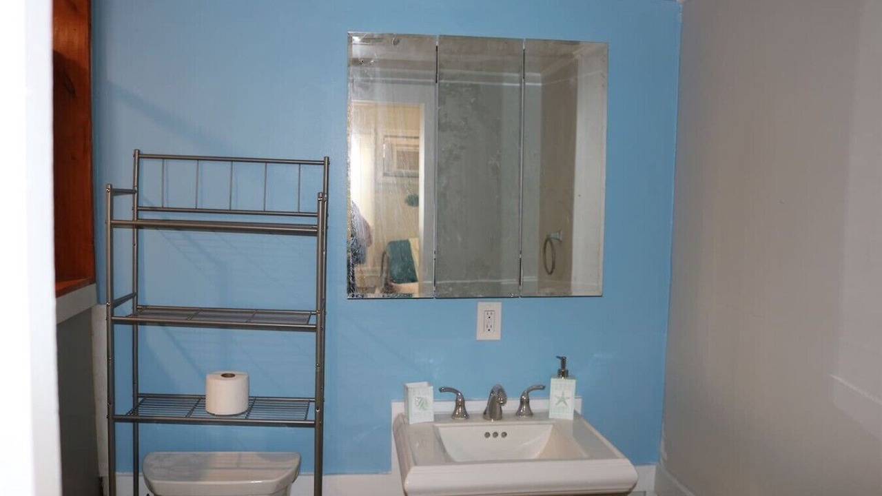 Photo of Bathroom in Hampton