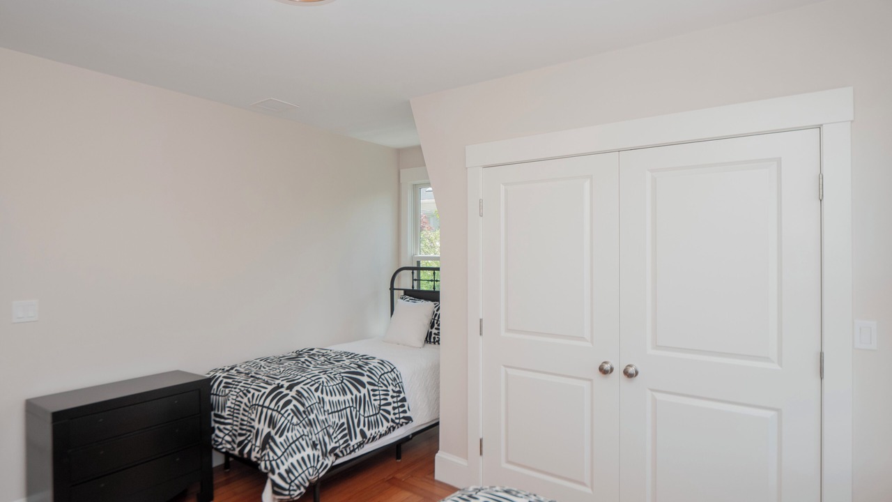 Photo of Bedroom in Historic Hill