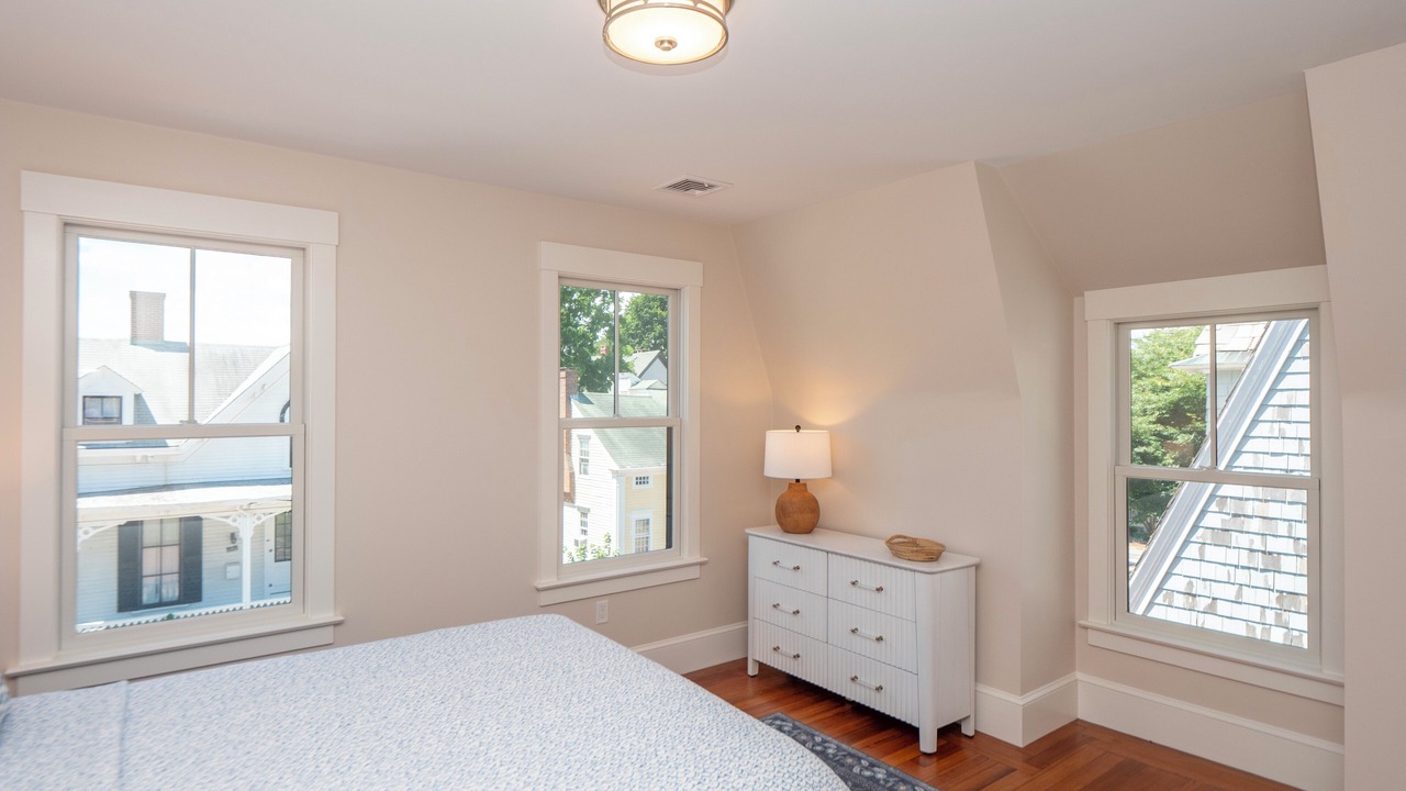 Photo of Bedroom in Historic Hill