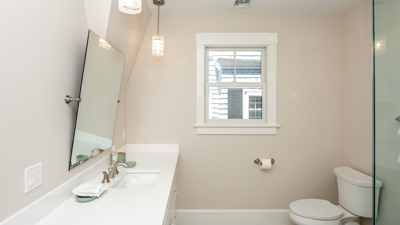 Photo of Bathroom in Historic Hill