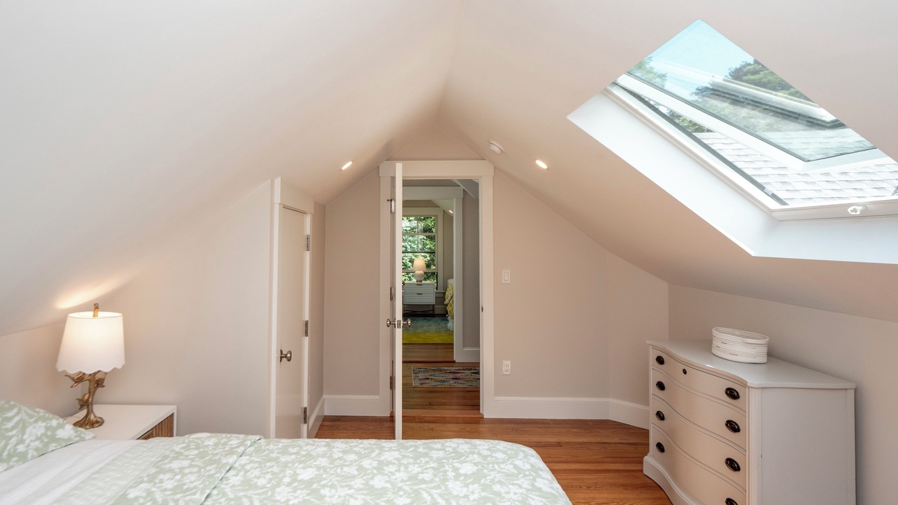 Photo of Bedroom in Historic Hill
