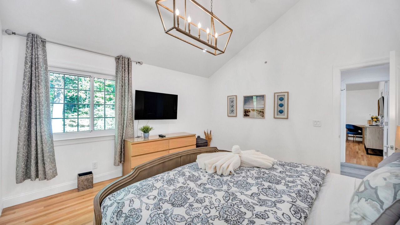 Photo of Bedroom in Noyack