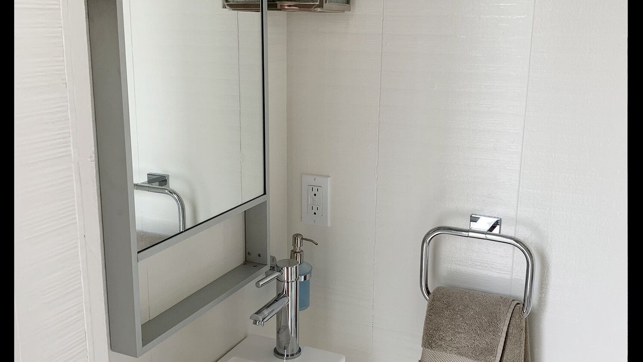 Photo of Bathroom in Fire Island Pines