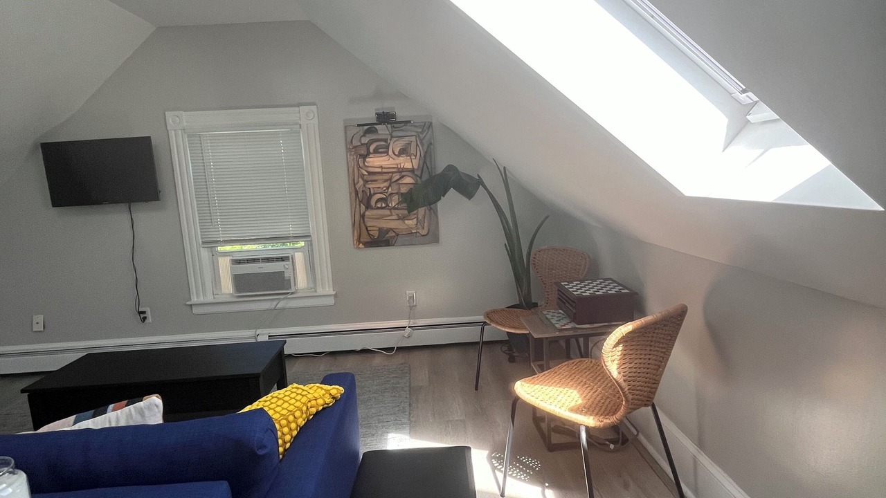 Photo of Livingroom in The Point