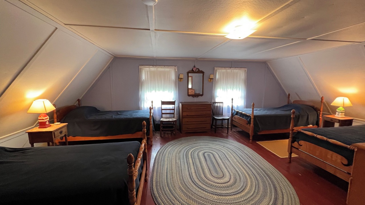 Photo of Bedroom in Weekapaug