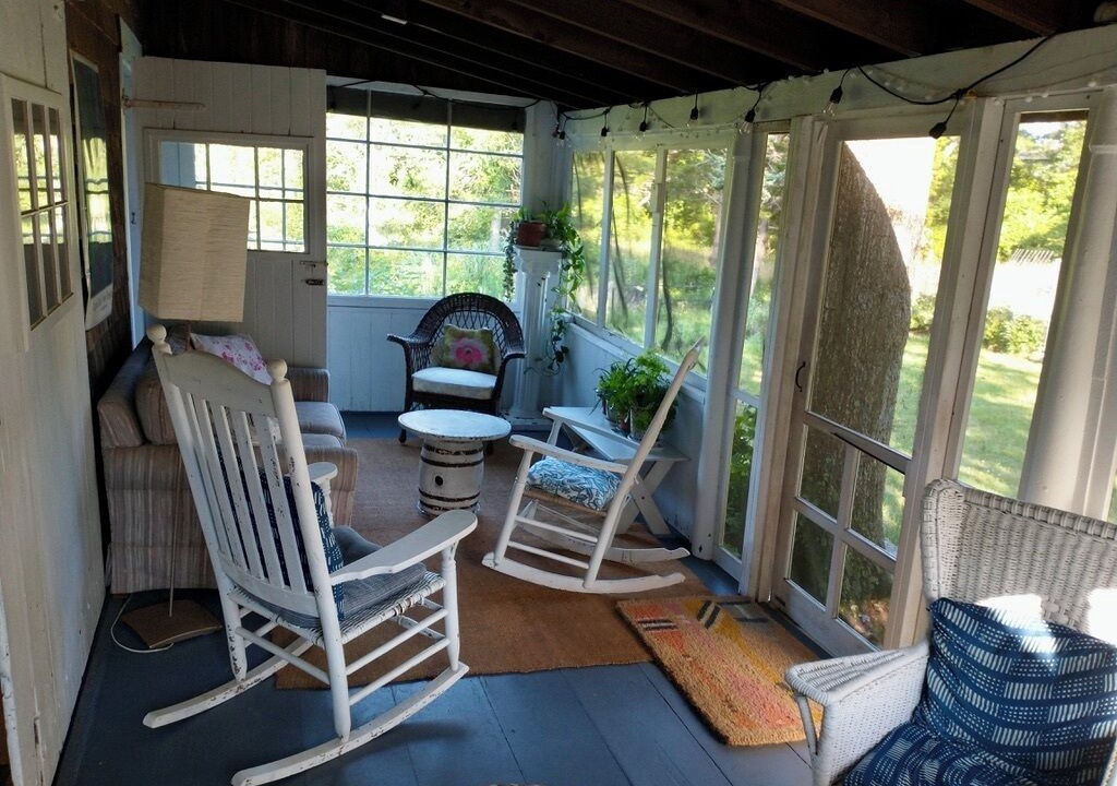 Photo of Livingroom in Adamsville