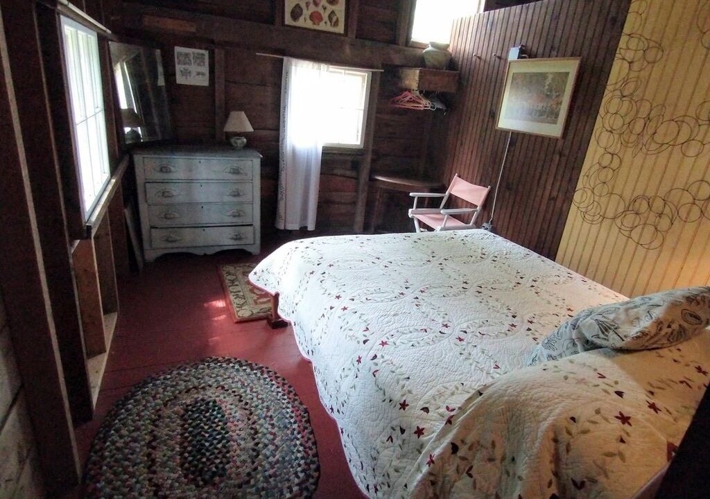 Photo of Bedroom in Adamsville