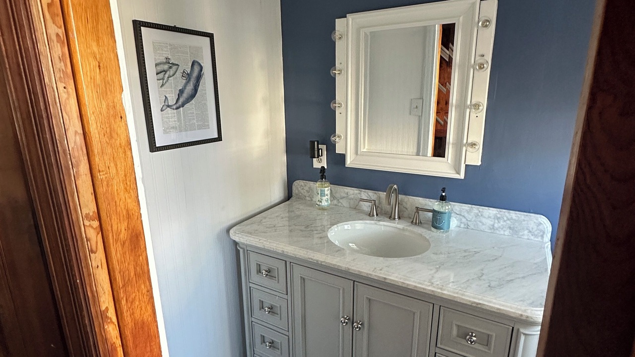 Photo of Bathroom in Ship Bottom