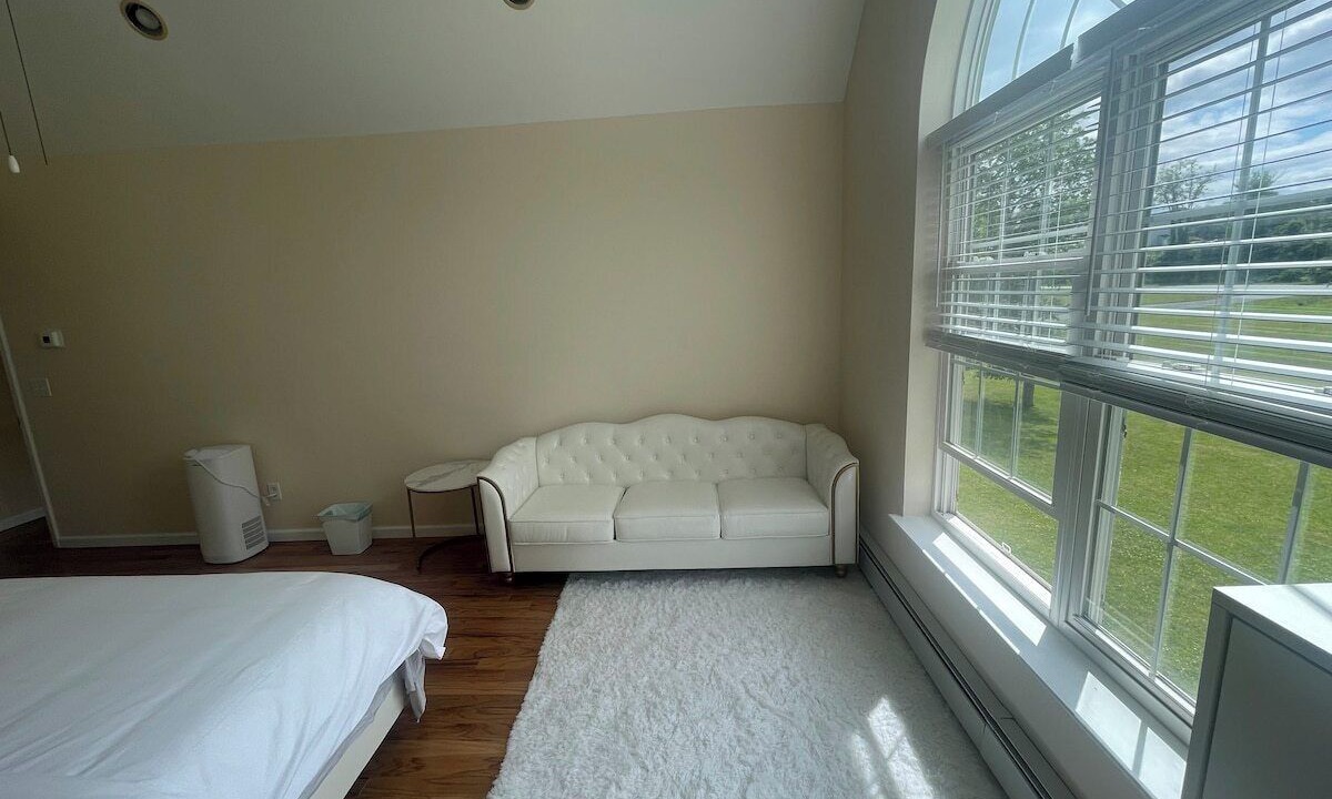 Photo of Bedroom in Middletown