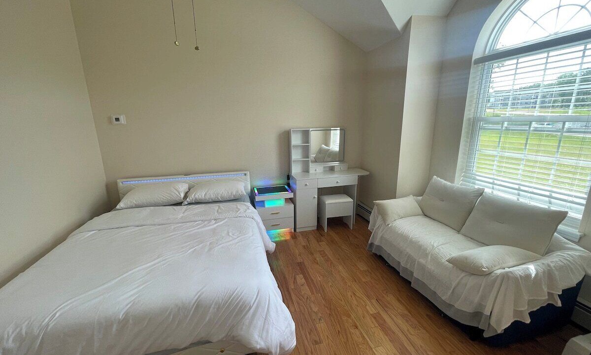 Photo of Bedroom in Middletown