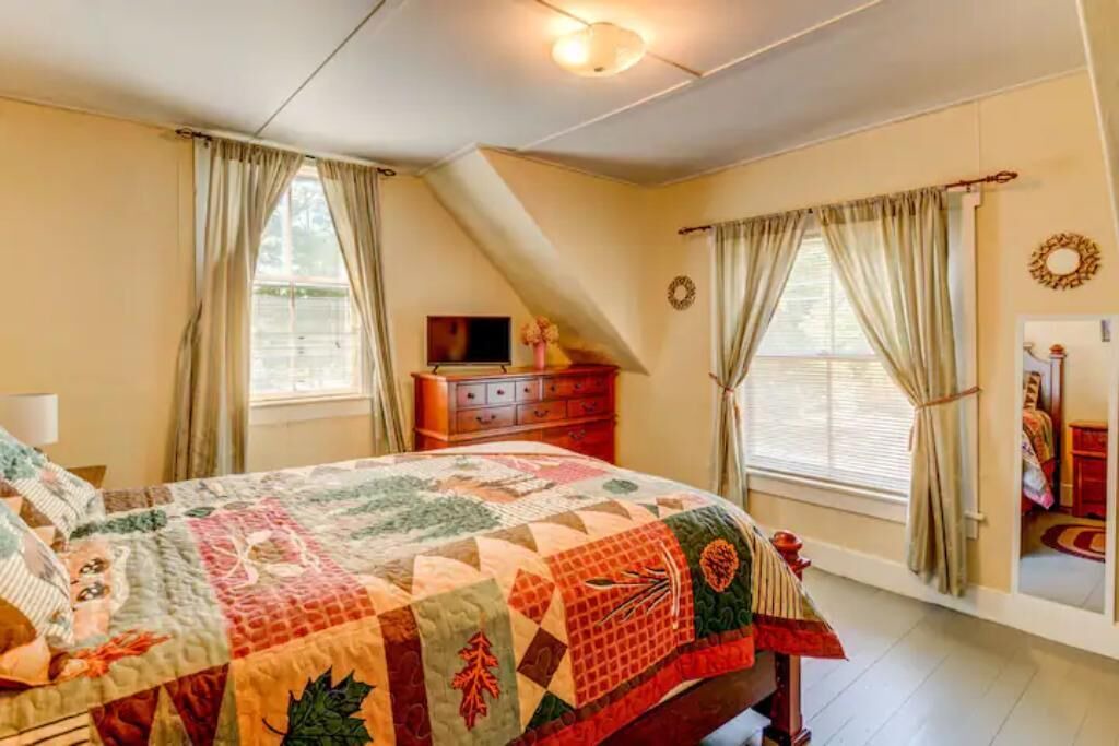 Photo of Bedroom in North Conway