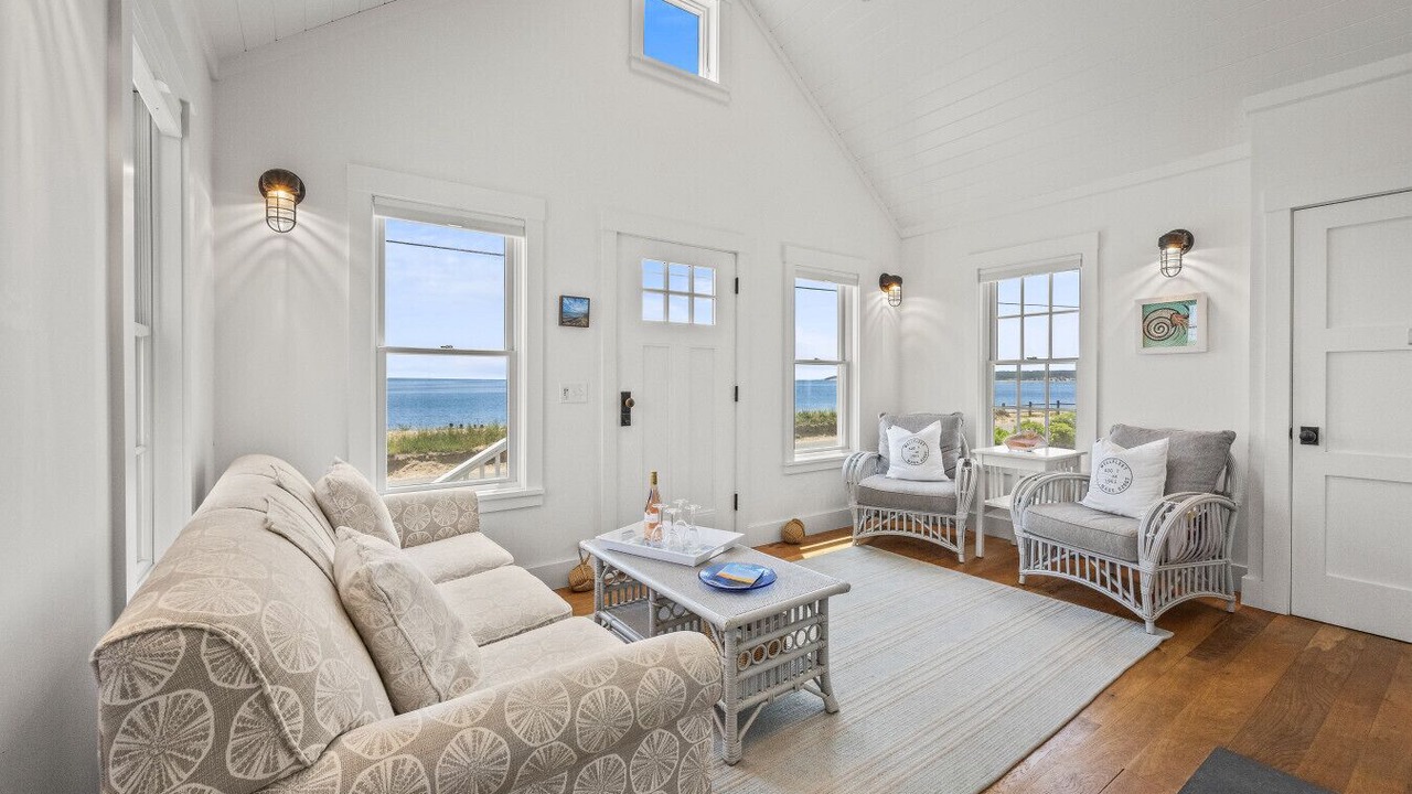 Photo of Livingroom in Wellfleet