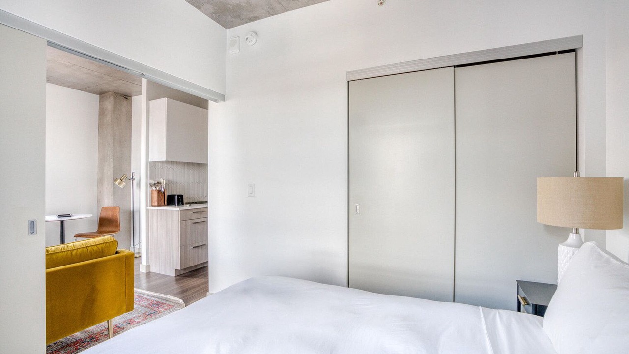 Photo of Bedroom in MIT