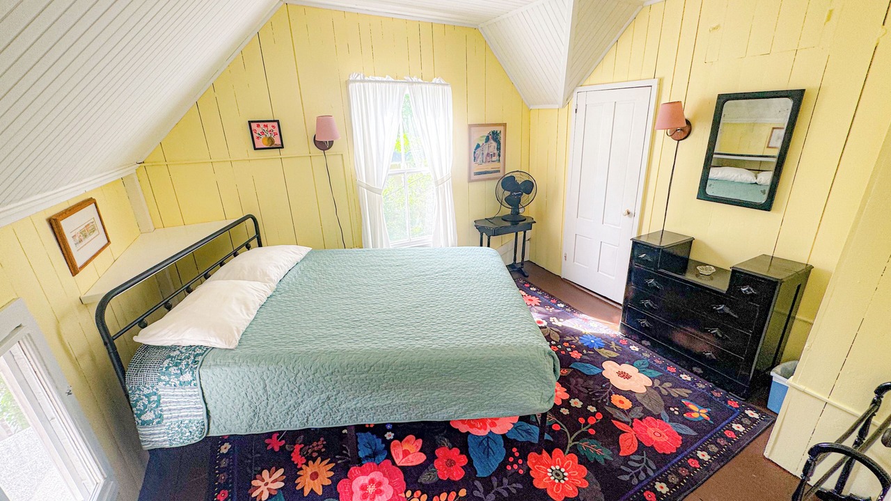 Photo of Bedroom in Oak Bluffs
