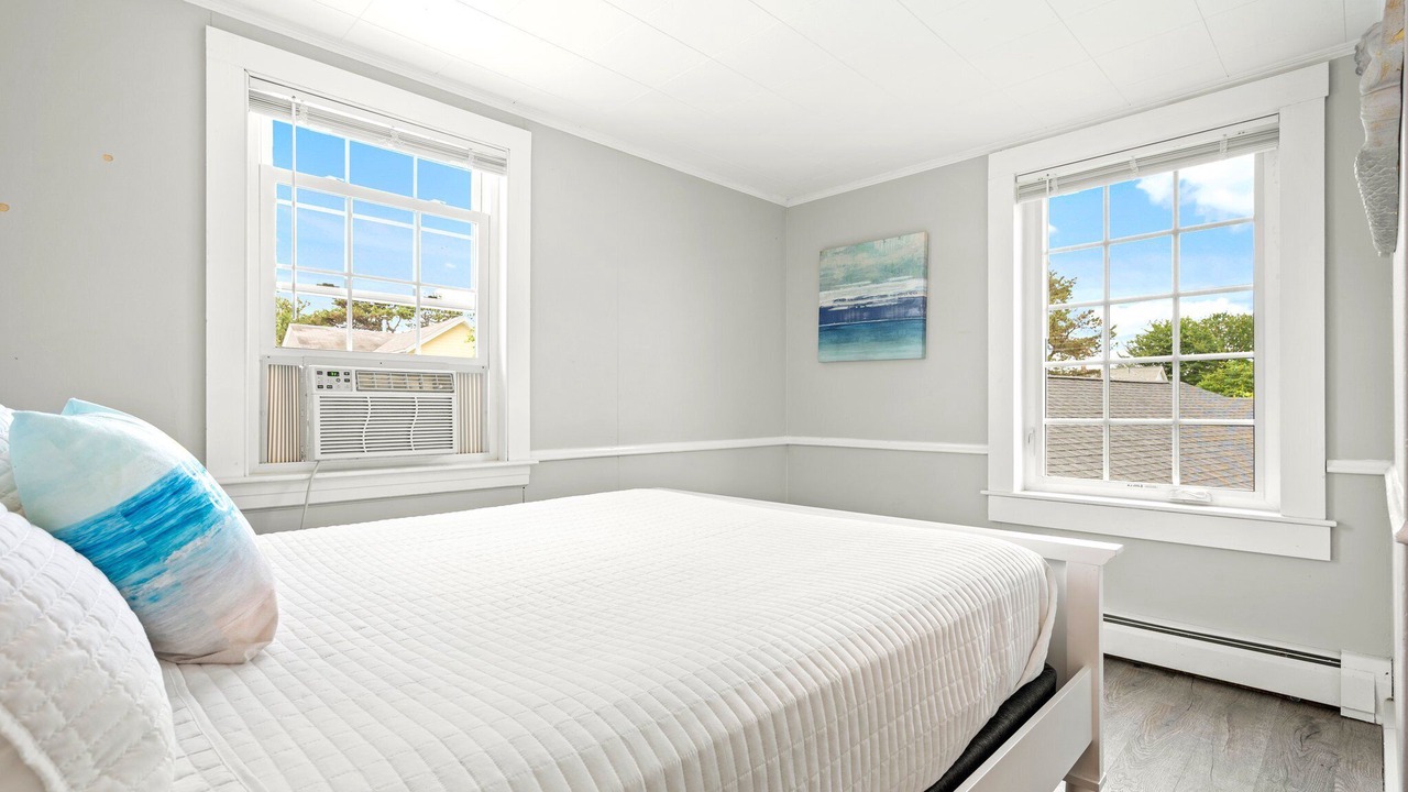 Photo of Bedroom in Old Orchard Beach