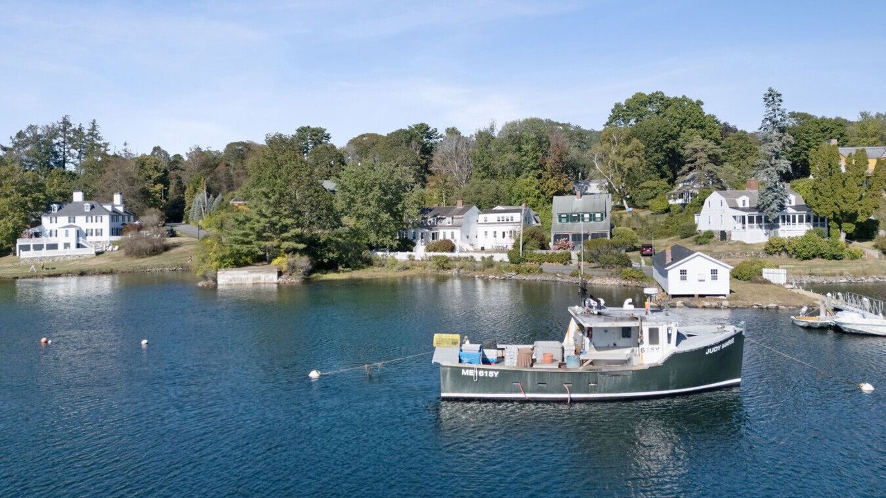 Photo of Others in York Harbor