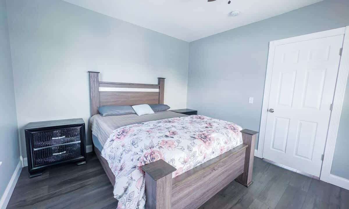 Photo of Bedroom in Niagara Falls