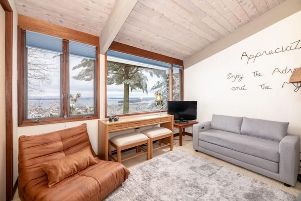 Photo of Livingroom in Gilford