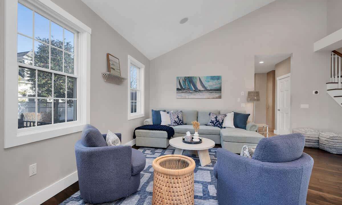 Photo of Livingroom in Groton