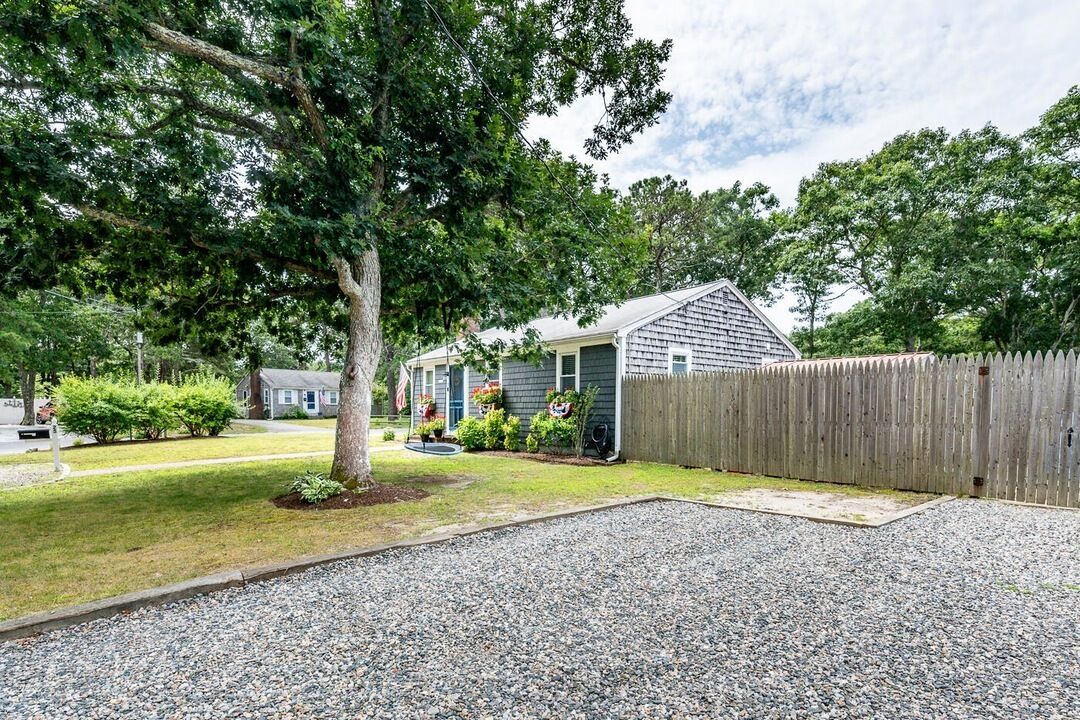 Photo of Others in West Yarmouth
