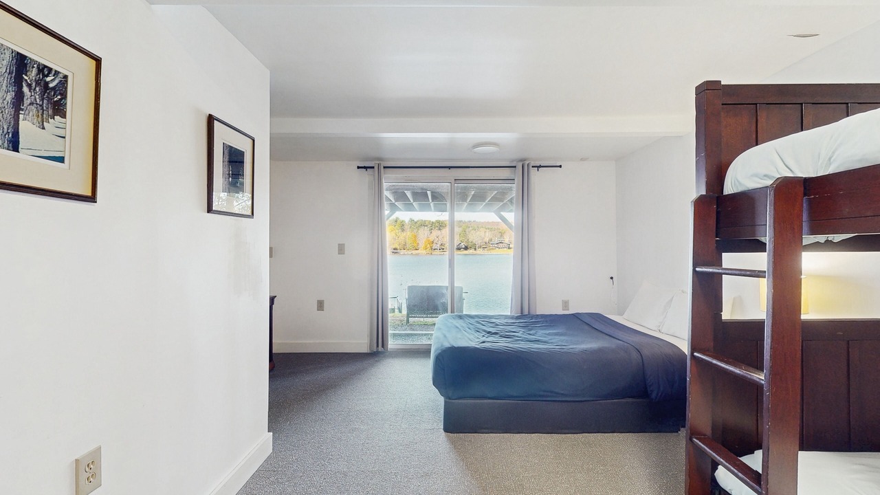 Photo of Bedroom in Castleton