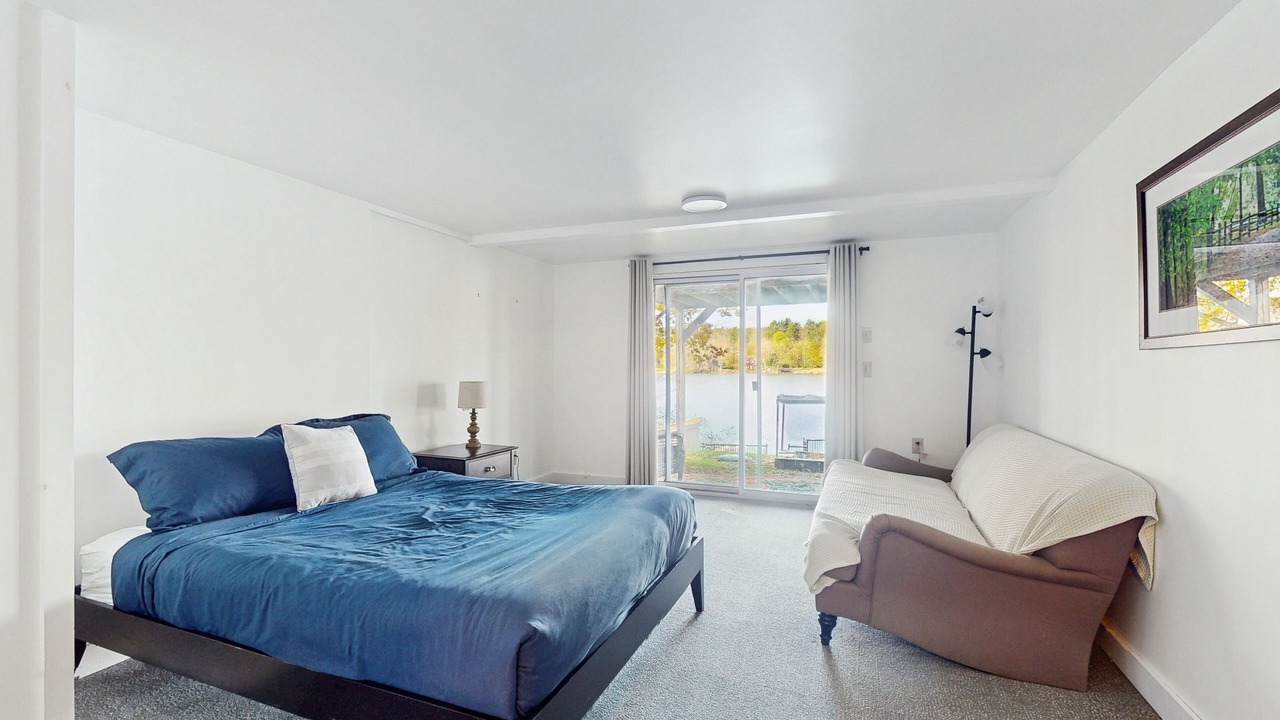 Photo of Bedroom in Castleton