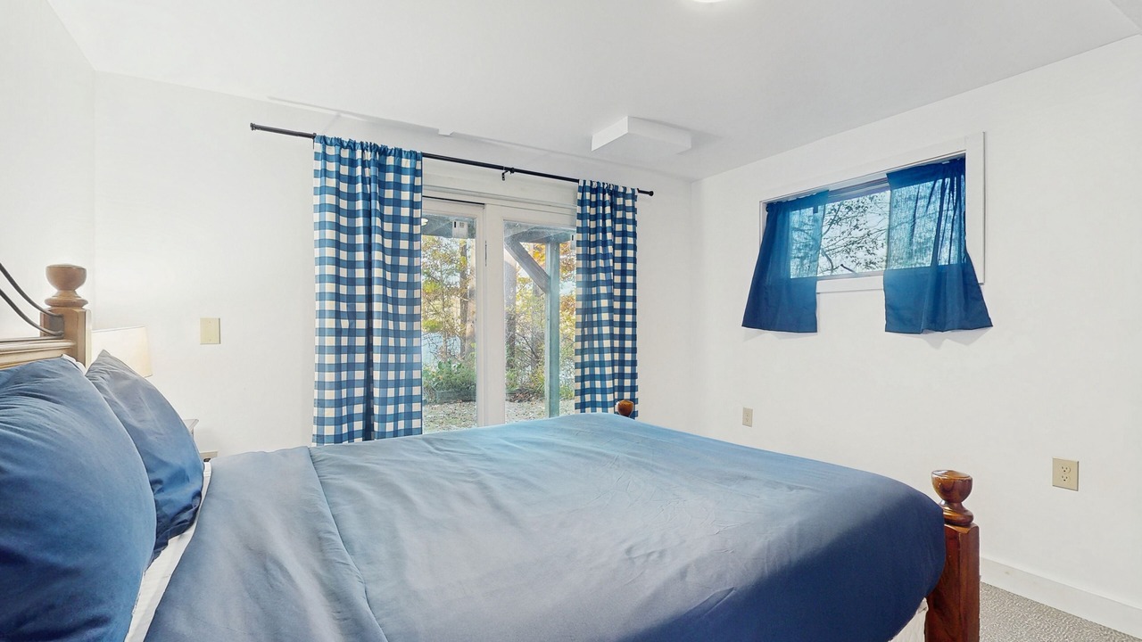 Photo of Bedroom in Castleton