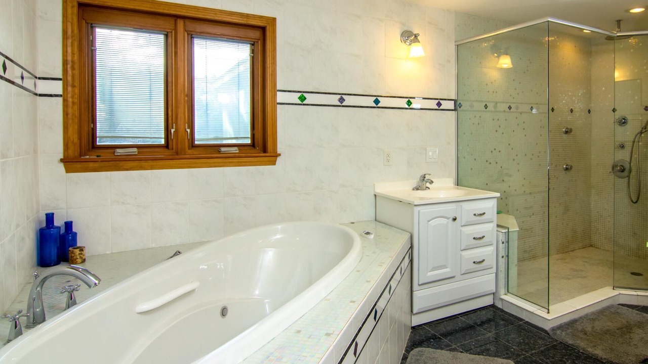 Photo of Bathroom in Lochmere
