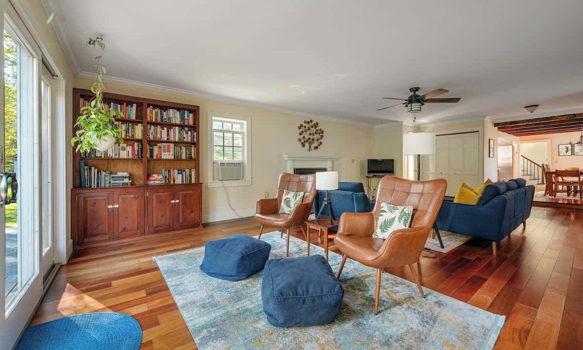 Photo of Livingroom in Rhinebeck