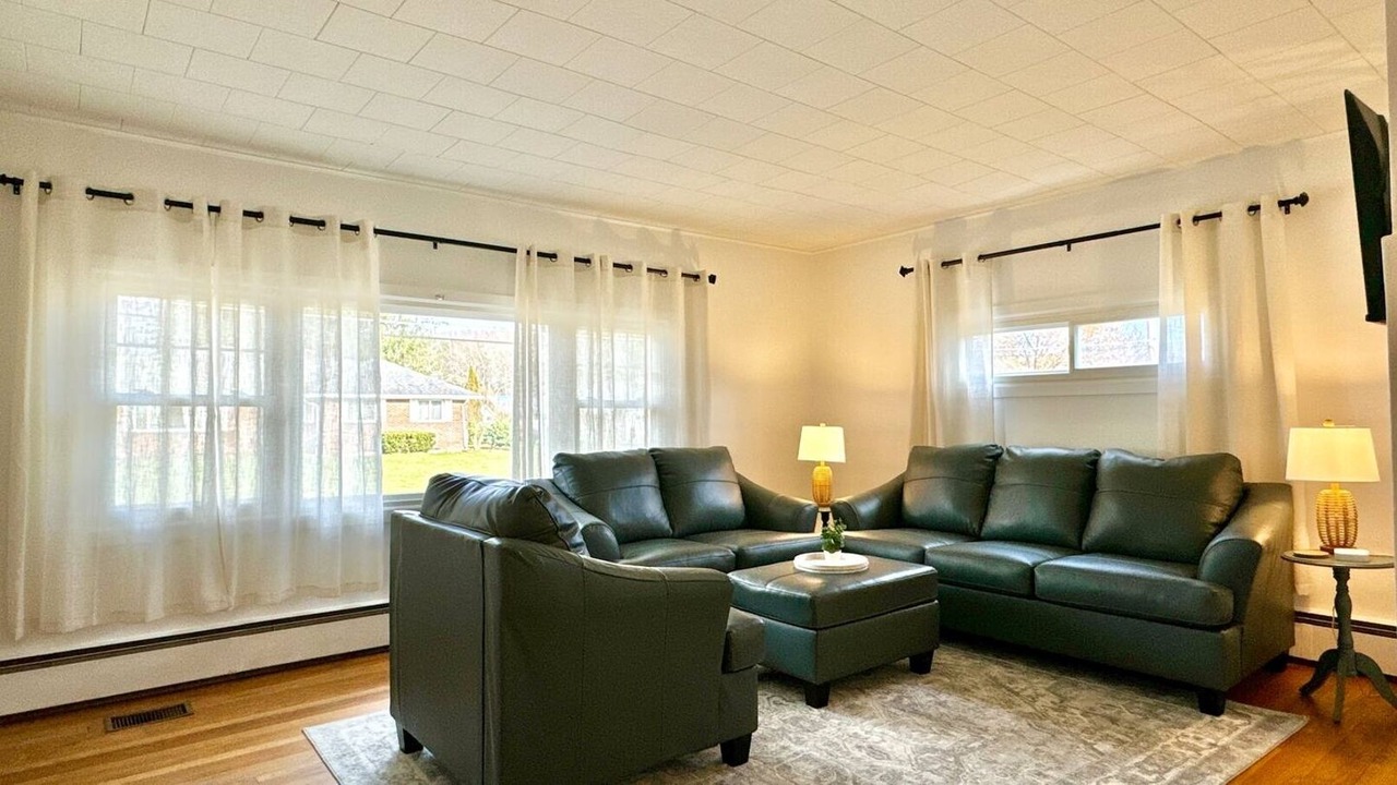 Photo of Bedroom in West End
