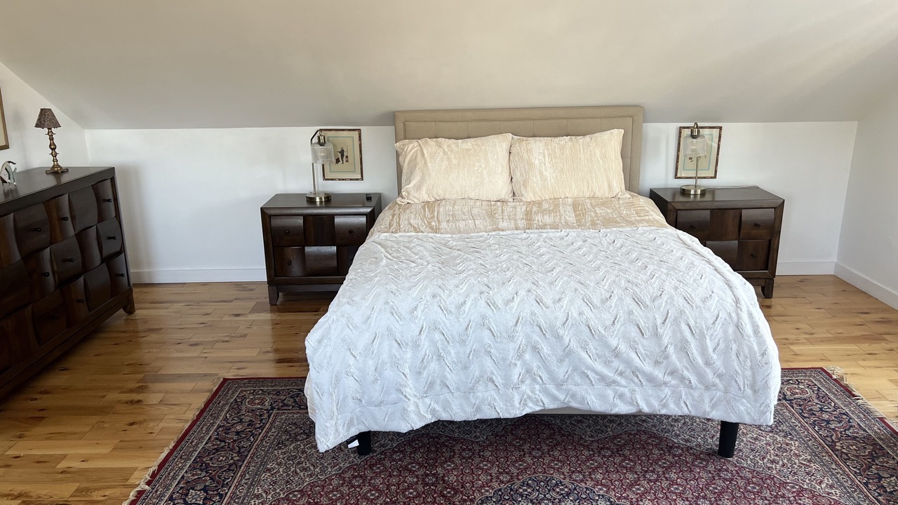 Photo of Bedroom in Saugerties