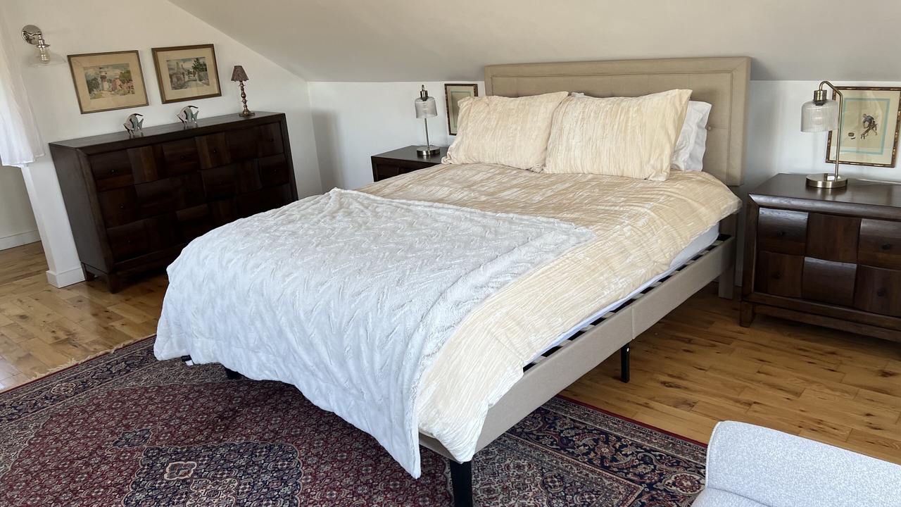 Photo of Bedroom in Saugerties