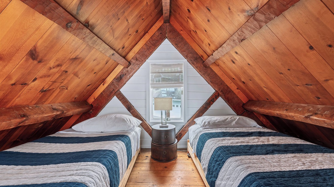 Photo of Bedroom in Poplar Ridge
