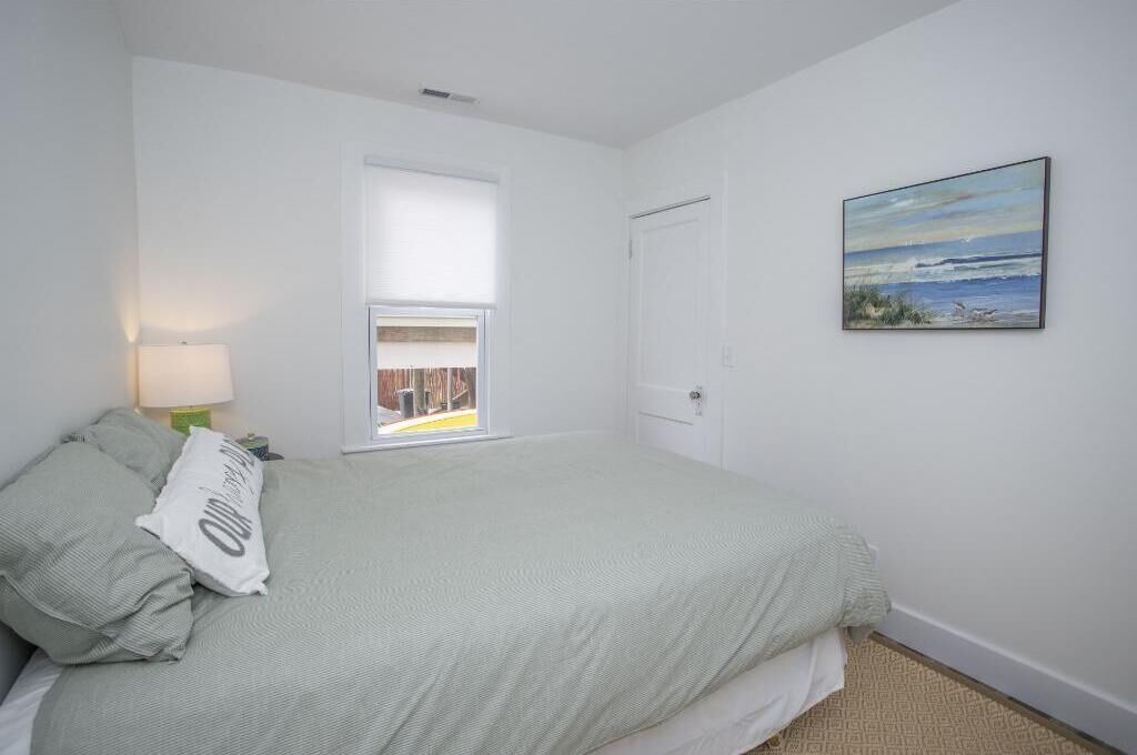 Photo of Bedroom in Yalesville